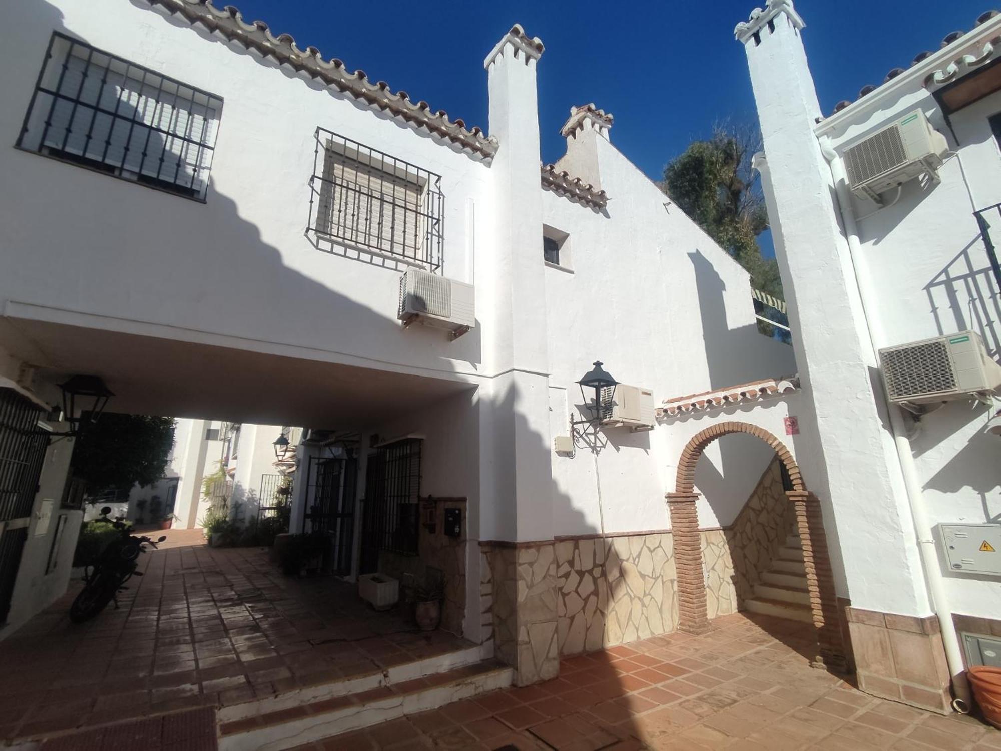 La Casa Del Patio Andaluz Villa Torremolinos Exterior photo